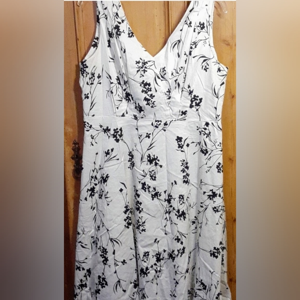 Yizoo floral mid length dress
